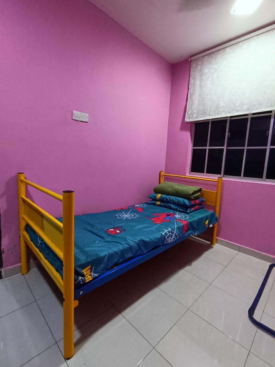 Ebnur Homestay Arau Extérieur photo