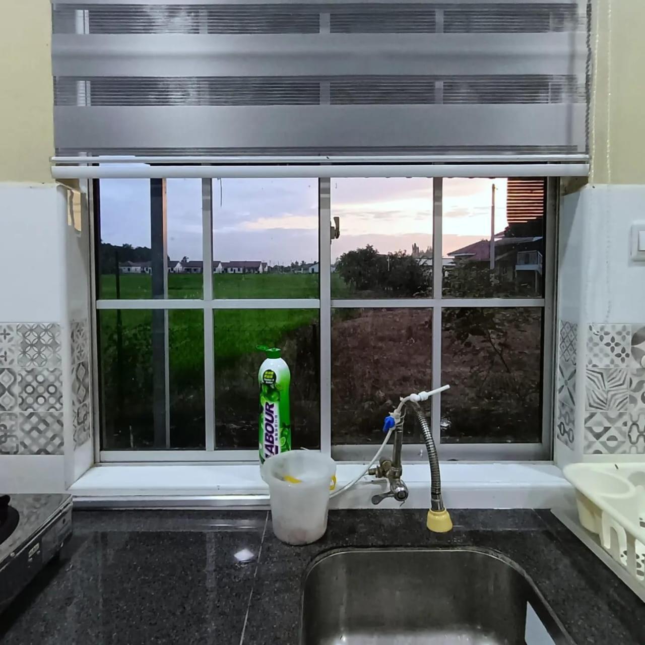 Ebnur Homestay Arau Extérieur photo
